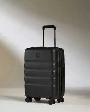 Cabin Suitcase In Black - Icon Stripe Save More Now Biggest Savings Now