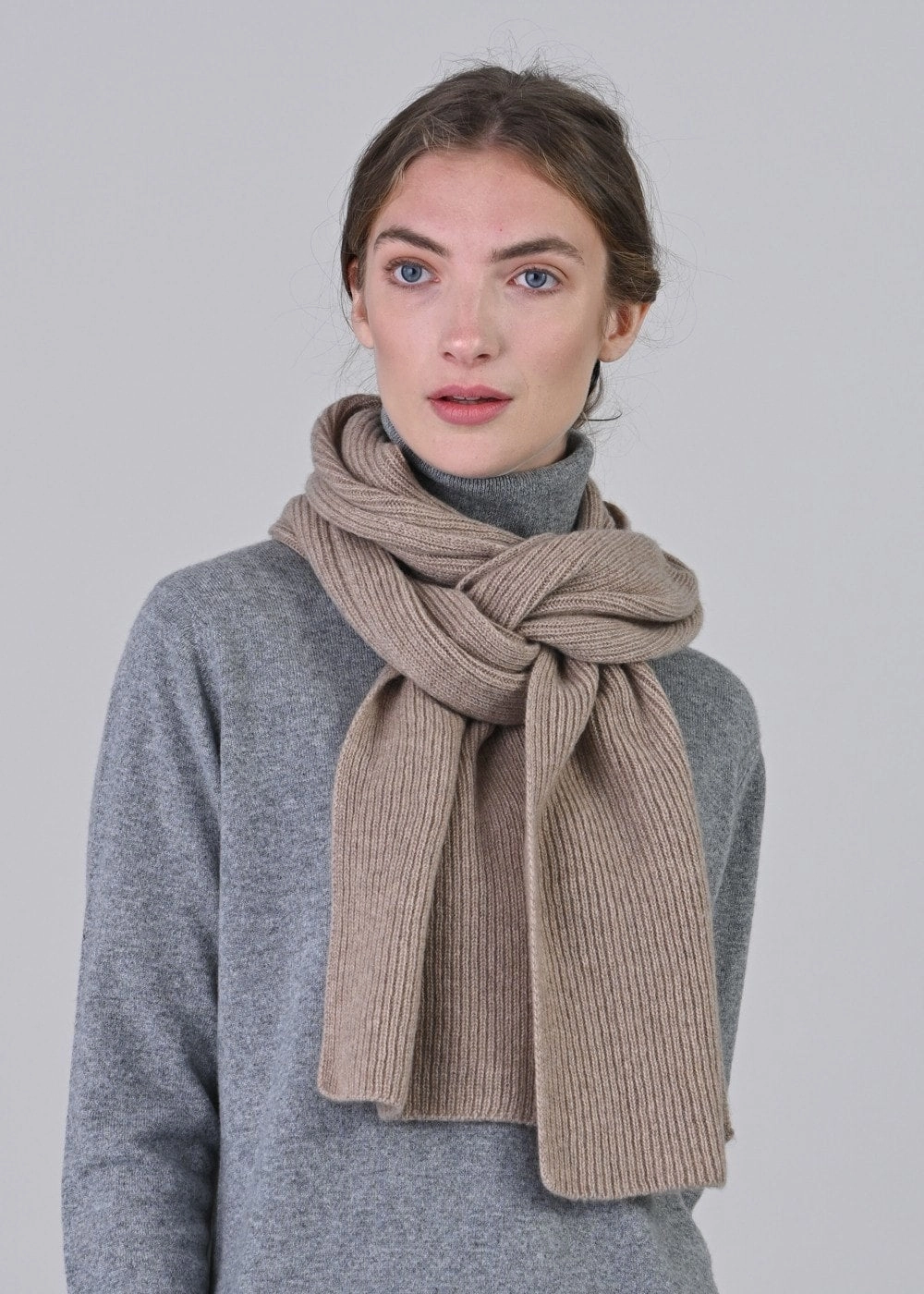 Big Savings Alert Cashmere Ribbed Scarf