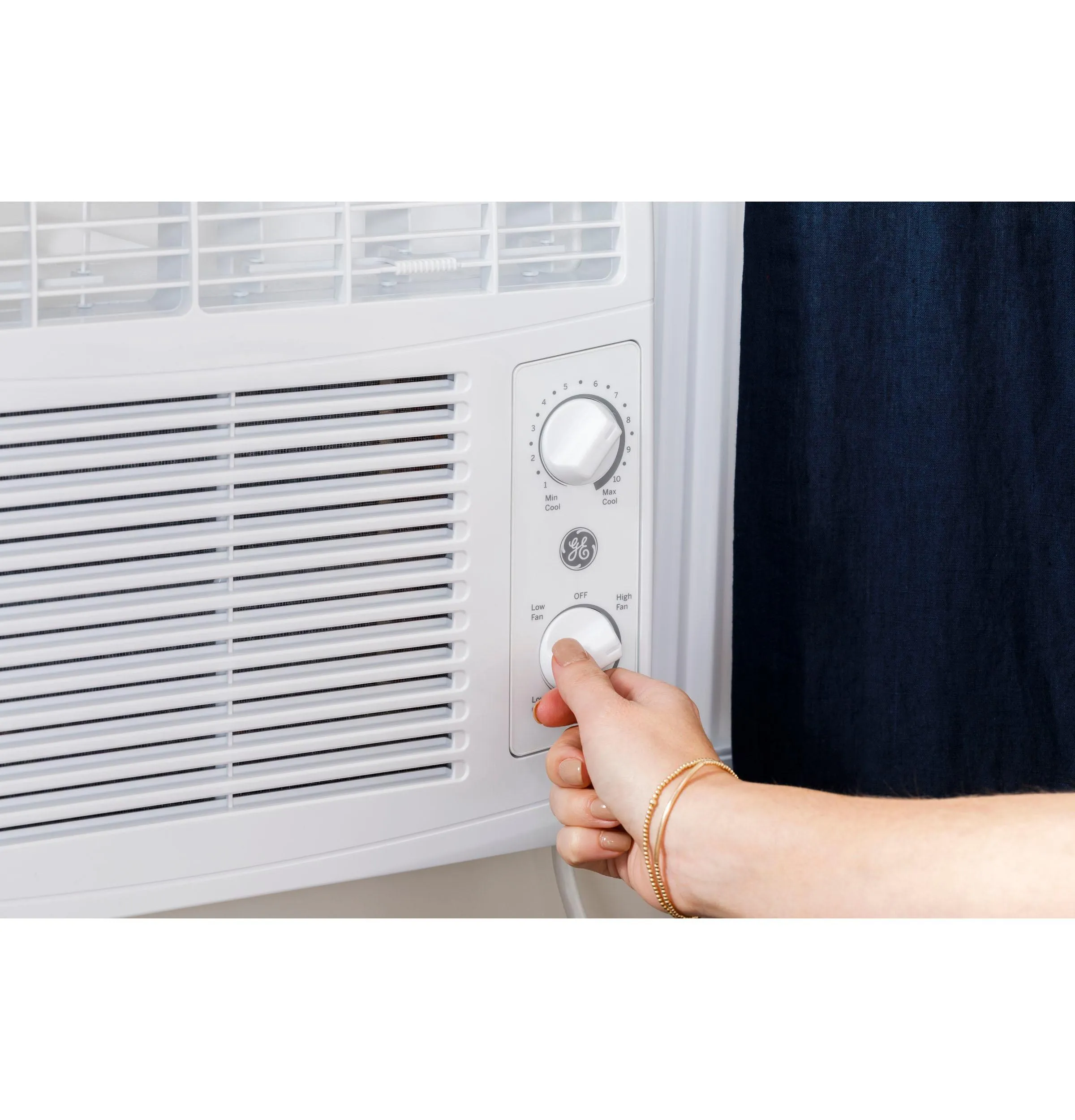 Ge Appliances AHEC05AC Ge? 5,000 Btu Mechanical Window Air Conditioner For Small Rooms Up To 150 Sq Ft.