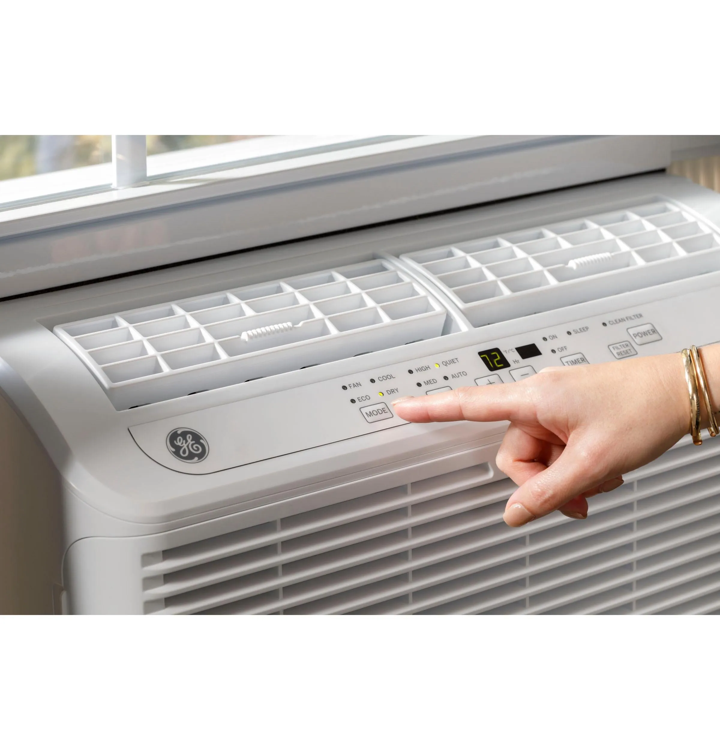 Ge Appliances AHEL06BB Ge? 6,200 Btu Ultra Quiet Window Air Conditioner For Small Rooms Up To 250 Sq. Ft.