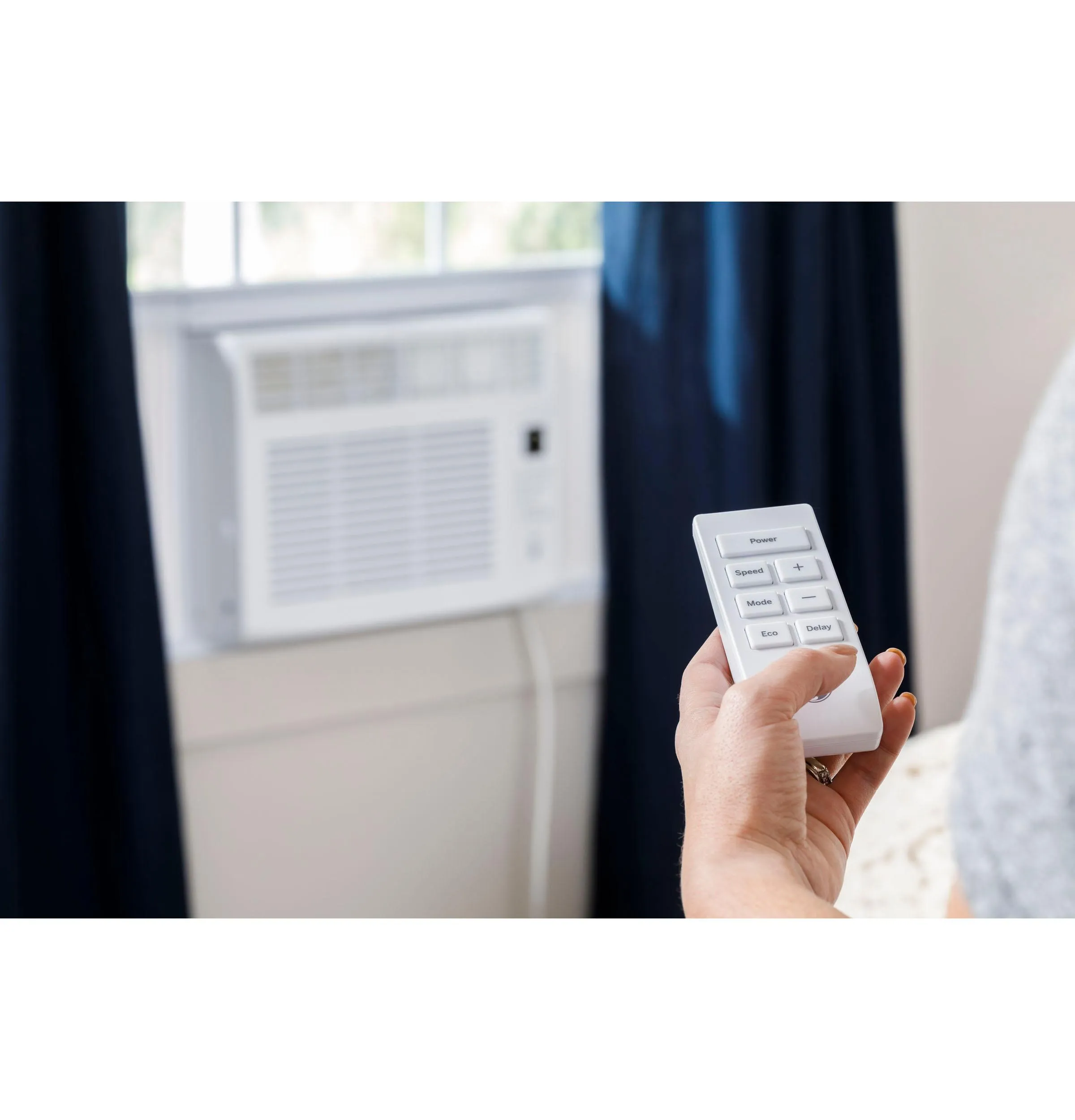 Ge Appliances AHW05LZ Ge? 5,000 Btu Electronic Window Air Conditioner For Small Rooms Up To 150 Sq Ft.