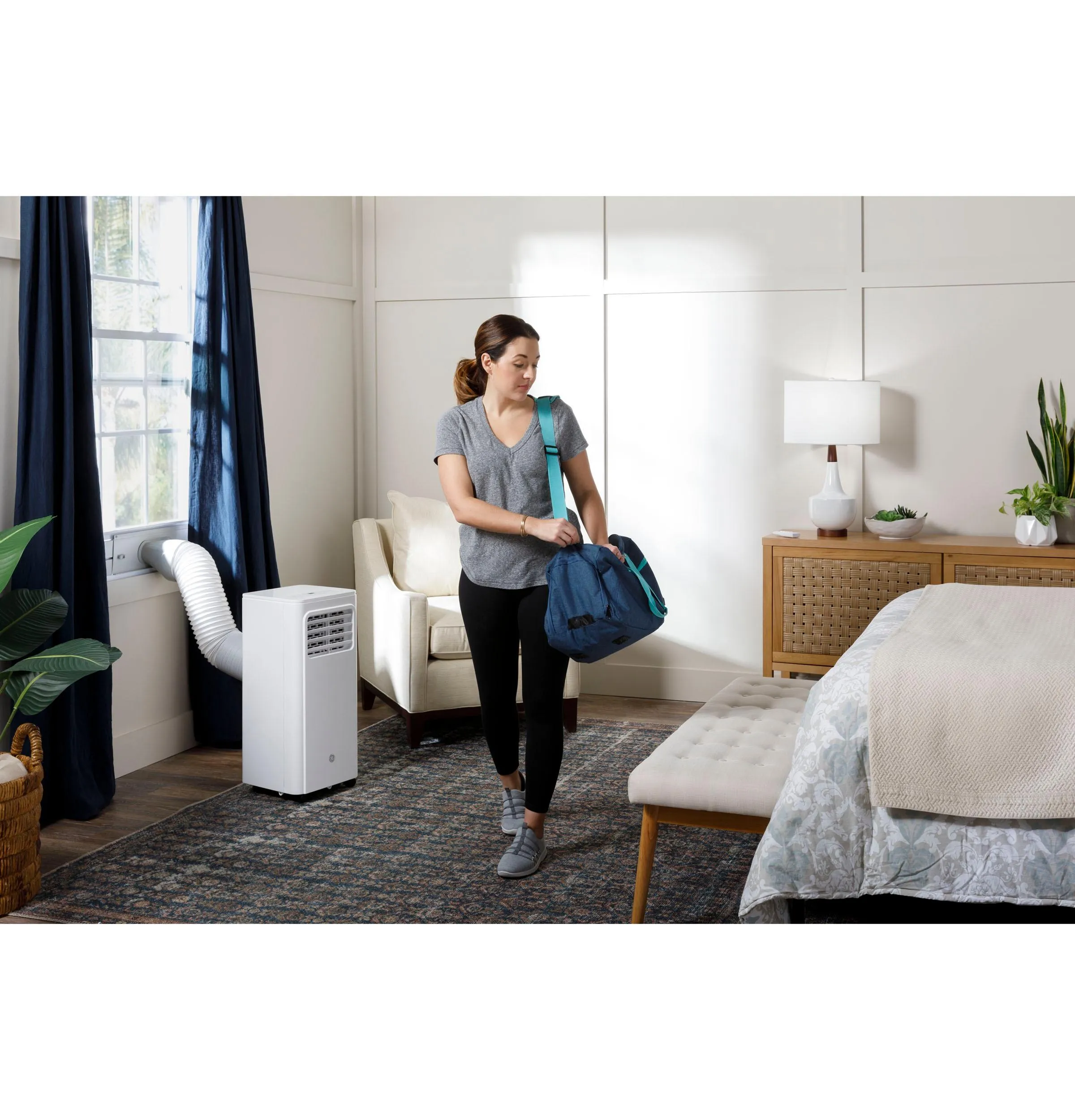 Ge Appliances APMS05BWF Ge? 5,000 Btu Doe Portable Air Conditioner For Small Rooms Up To 200 Sq. Ft.