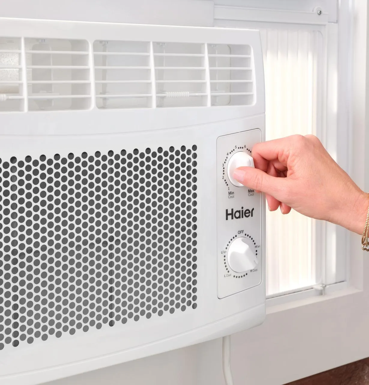 Haier QHEC05AC Haier 5,000 Btu Mechanical Window Air Conditioner For Small Rooms Up To 150 Sq Ft.