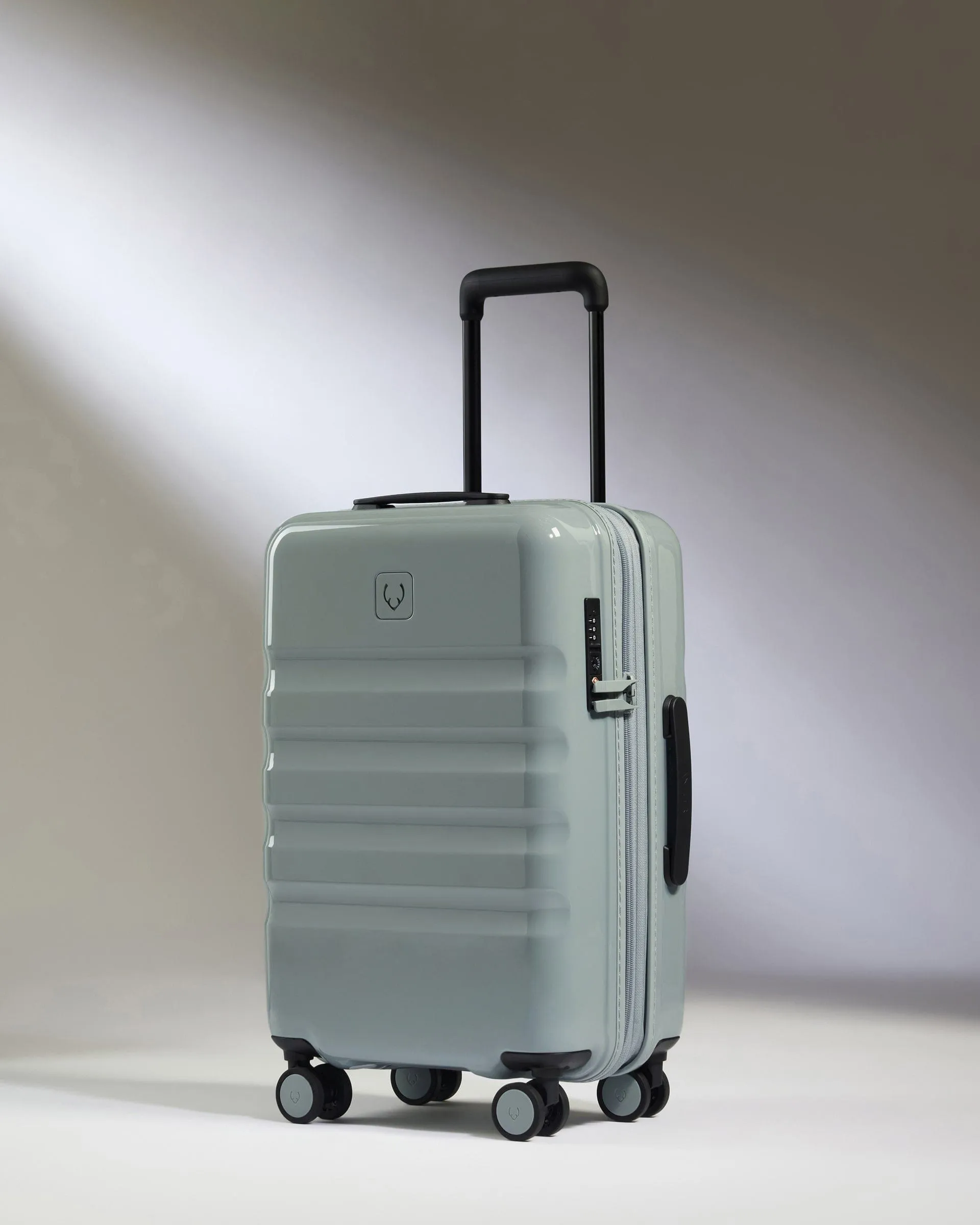 Clearance Blowout Expandable Cabin Suitcase In Mist Blue Gloss - Icon Stripe