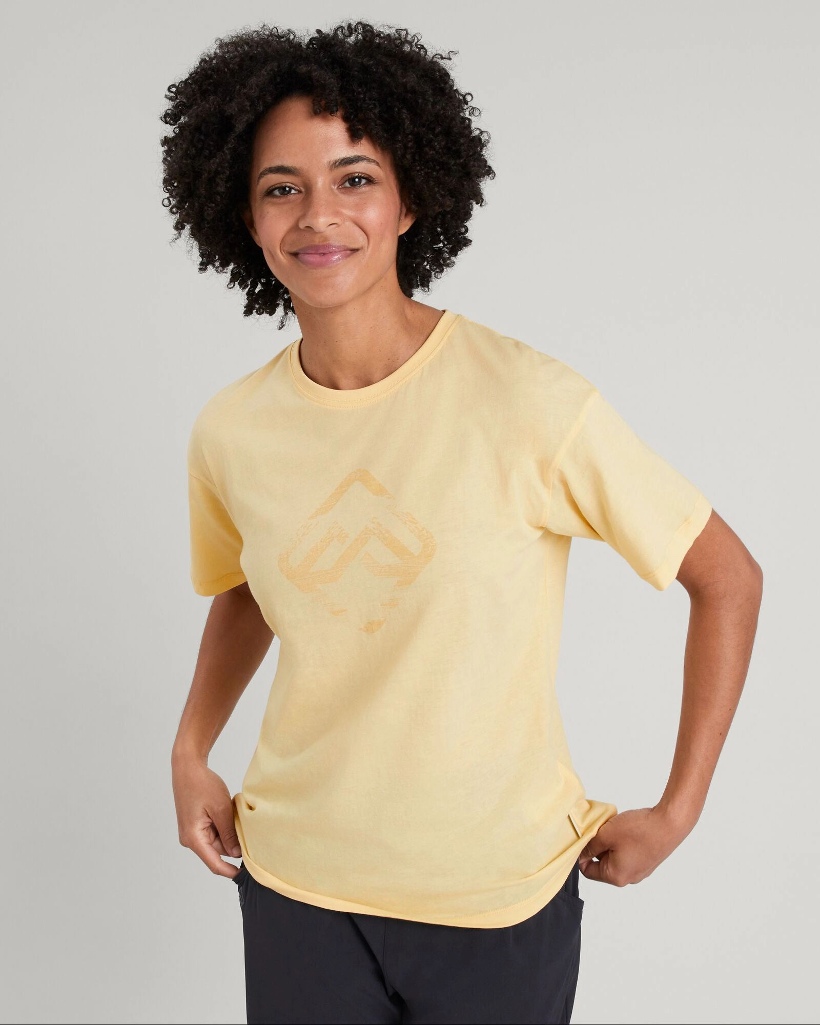 Hot Offer Event Geo Glitch Icon Women'S T-Shirt - Sunlit