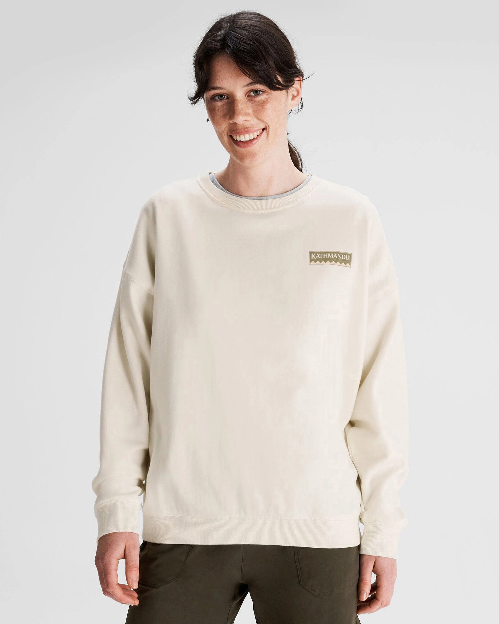 Women'S Heritage Logo Slouchy Lt Bb Crew Sweatshirt - Natural Hot Pick of the Day