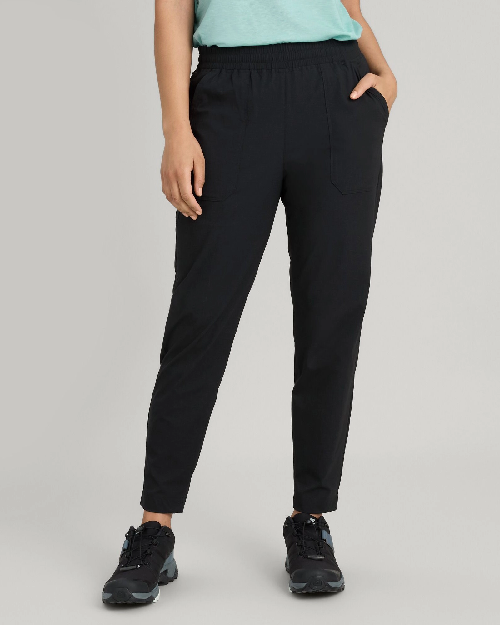 Women'S Miro Tapered Pants - Black Shop Grab Now